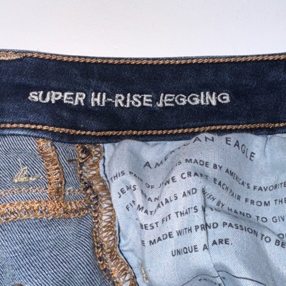 American Eagle outfitters- super high rise jegging (size 6) - Picture 4 of 5